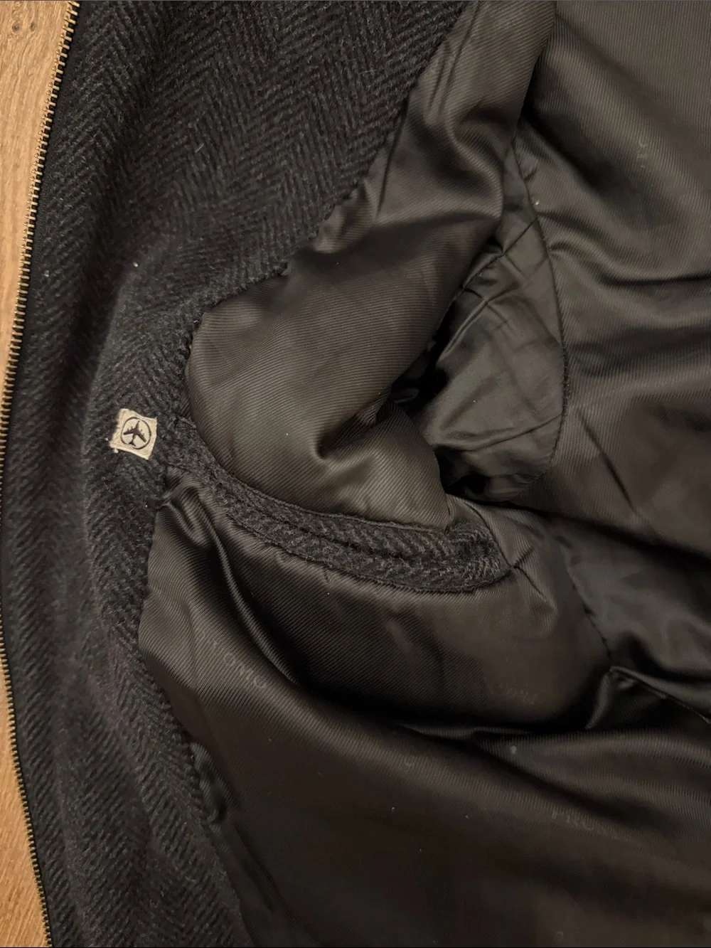 Pronto Uomo Black Wool/Cashmere Jacket with Brushed Gold Zip